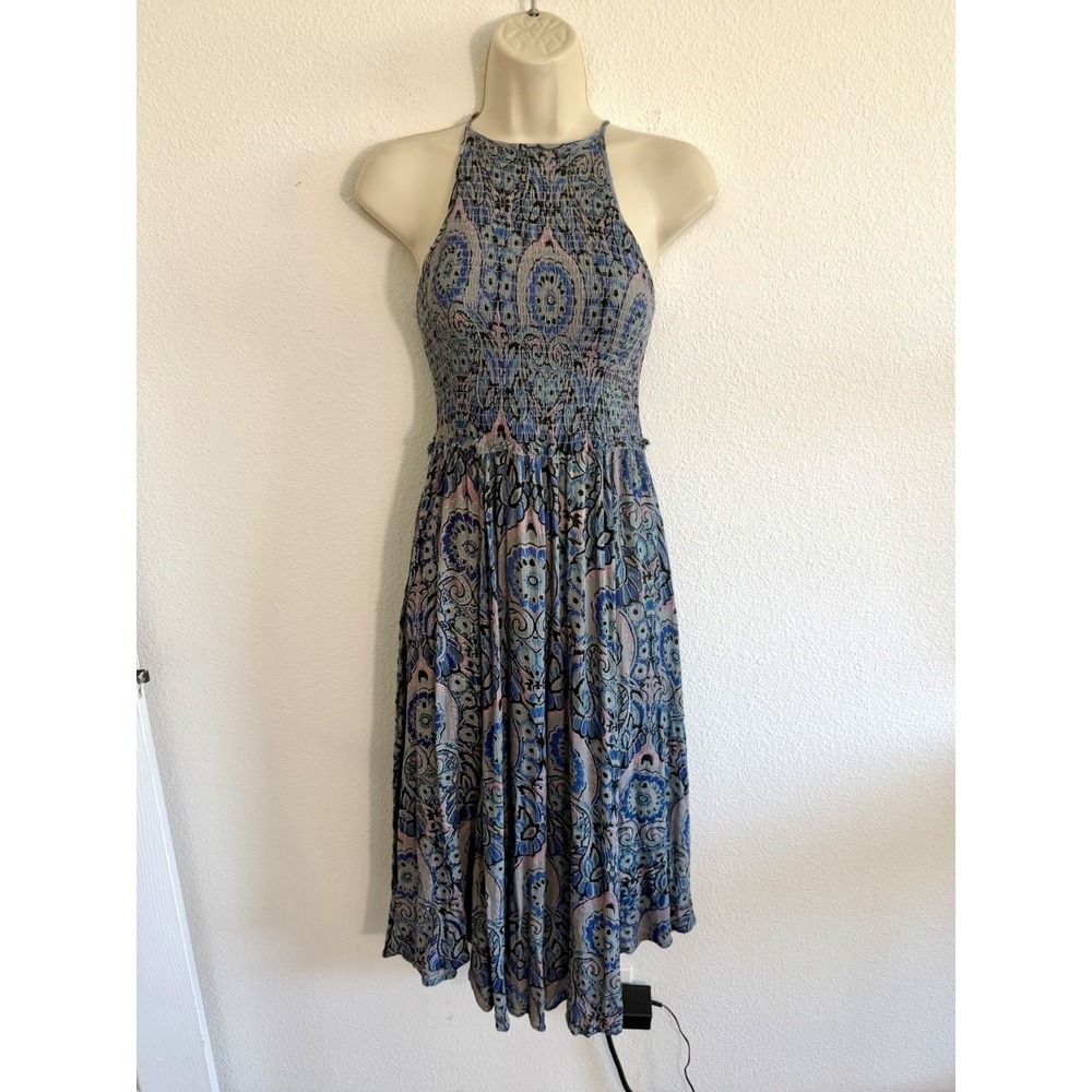Free People Smocked Midi Dress Sz S Blue Paisley High Neck Sleeveless Boho Beach - Picture 2 of 12